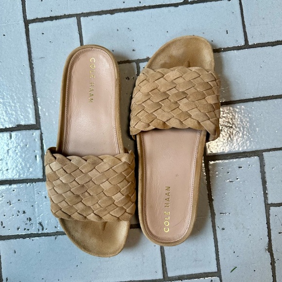Sz 6 Cole Haan Tan Suede Mojave Slides Used - Picture 2 of 7